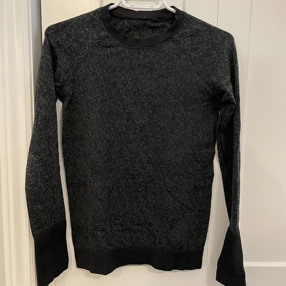 Lululemon Long Sleeve Sweater Black/Grey - Size S
